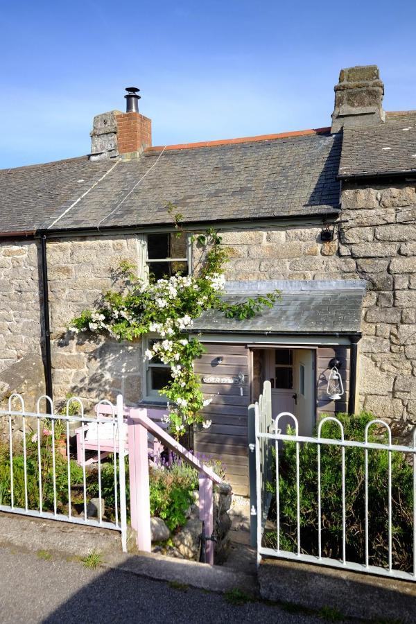 Niver Dew Holiday Cottage Lower Boscaswell Exterior foto